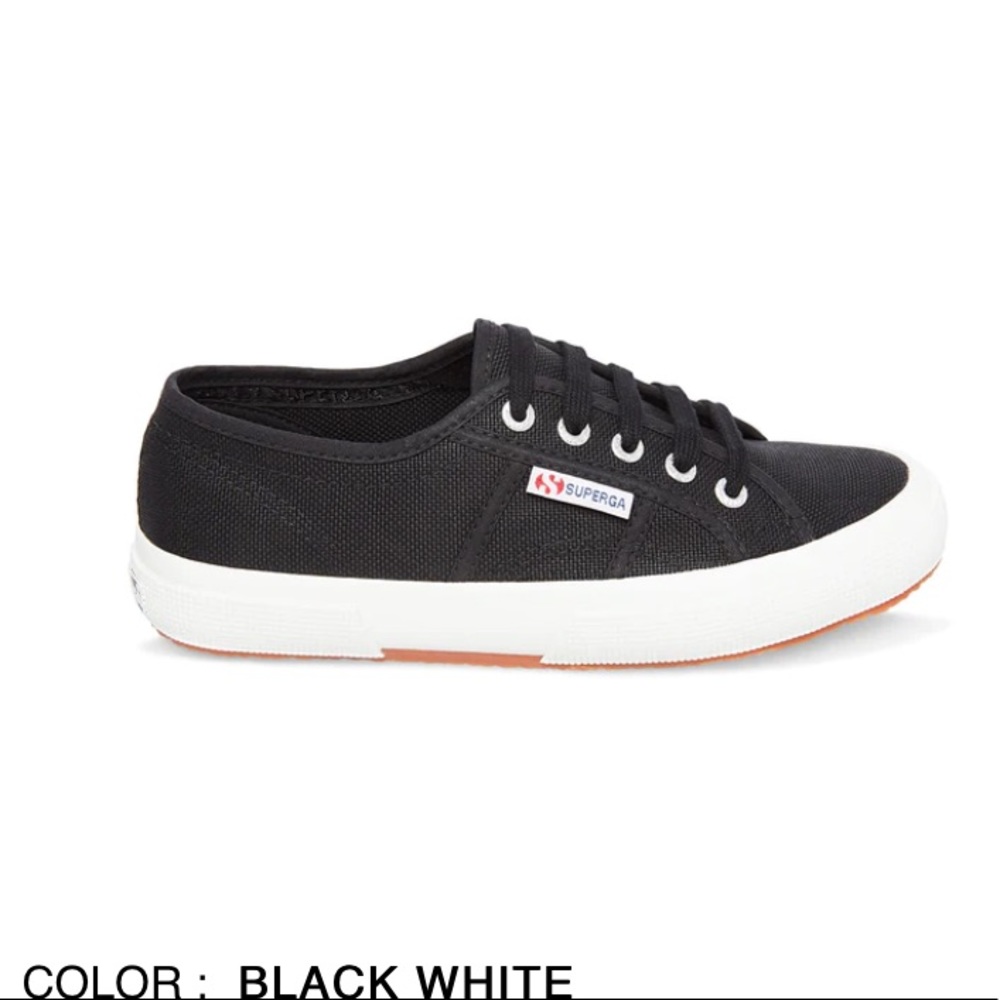 Black/White Superga 2750 Cotu Classic sneakers size 39!